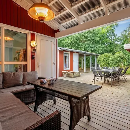 Marino - 600m From The Sea By Interhome Feriehus Glesborg